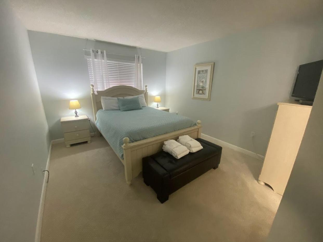 Apartment Seaside Sanctuary - Private Access, 3 Pools