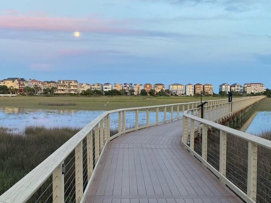 Seaside Sanctuary - Private Access, 3 Pools * Hilton Head Island