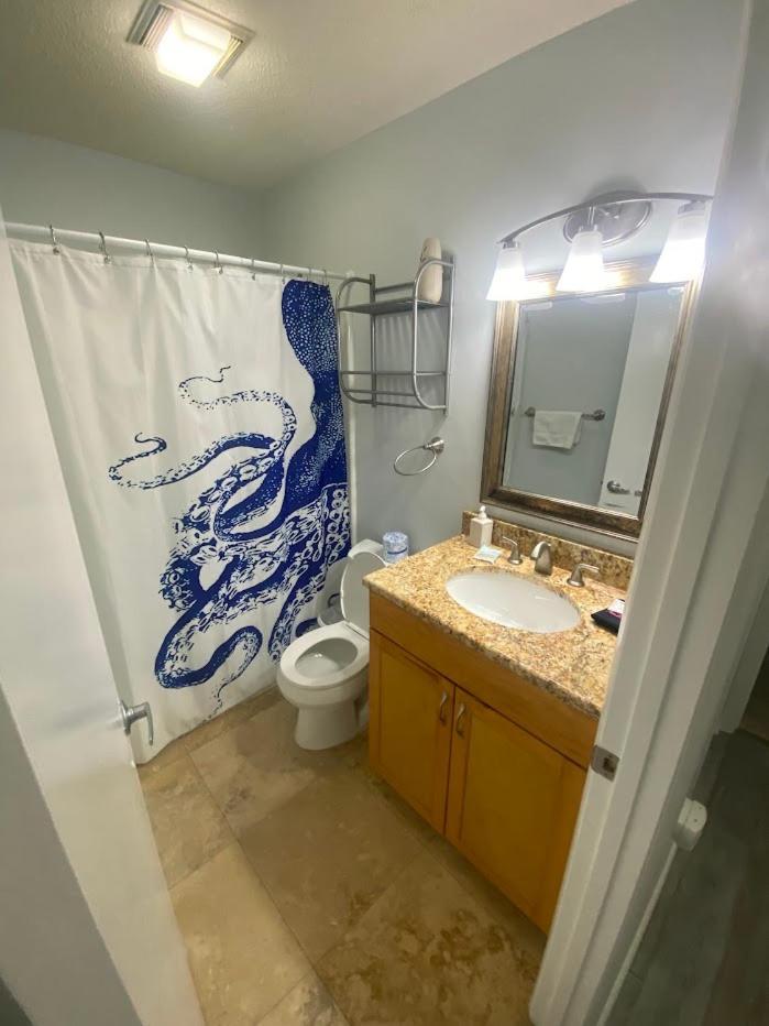 Seaside Sanctuary - Private Access, 3 Pools Appartamento
